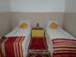Free WiFi, bed sheets