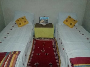 Free WiFi, bed sheets