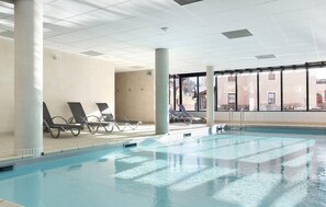 Piscine couverte, piscine chauffée
