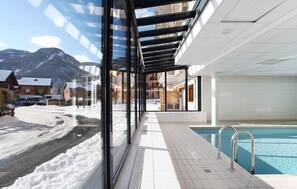 Indoor pool, a heated pool - Swimming pool, parking, tv, ski locker, 39-49m², Serre Chevalier (SERRE CHEVALIER)