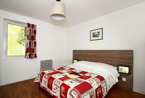 1 غرفة نوم وواي فاي وملاءات أسرّة