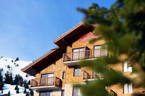 Exterior - Wifi, 300m from resort center, fitness, swimming pool, terrace, balcony, tv, ski locker, 50m² (Auris)