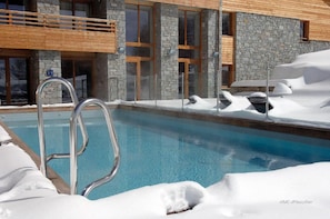 Opvarmet pool