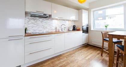 City Centre Mardi st. appartement avec balcon et parking gratuit.