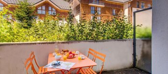 300m from resort center, fitness, swimming pool, parking, tv, ski locker, 40m², La Féclaz