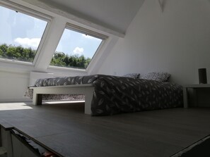 1 bedroom, iron/ironing board, free WiFi, bed sheets