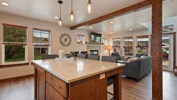 洗碗機、鍋具/餐盤/廚房用品