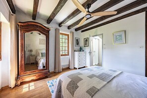 3 bedrooms, Egyptian cotton sheets, in-room safe, desk - Beautiful Le Coutal - Private Pool - Dordogne (Berbiguières)