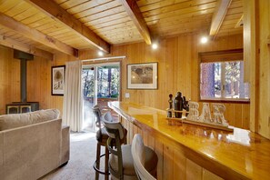 Private kitchen - Switzerland SKI Chalet #845 (Big Bear Lake)