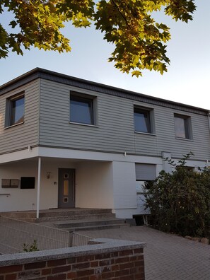 Exterior - 4 Jahreszeiten (Lauenau)
