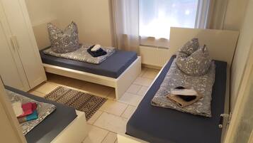 Comfort Apartment, Kitchen, Garden View | 2 bedrooms, iron/ironing board, free WiFi, bed sheets