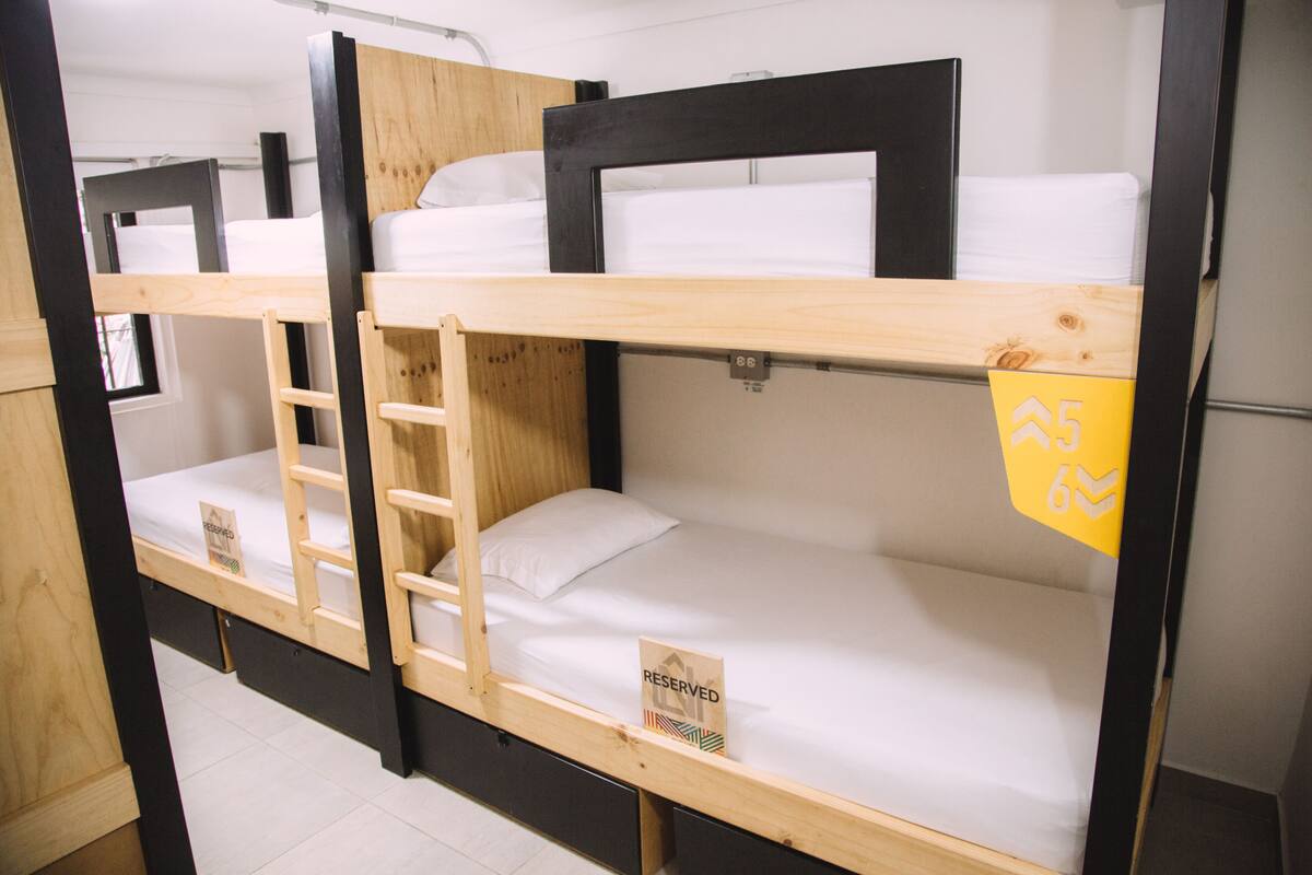 Shared Dormitory, Mixed Dorm (6 beds) | Free WiFi, bed sheets