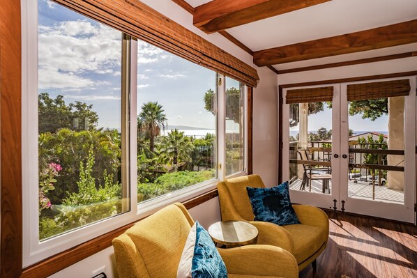 Interior - Maui Hill #J-113 Ocean View, Spacious, Full A/C, Wifi, Near Beach Great Rates (Kihei)