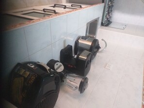 Fridge, microwave, stovetop, cookware/dishes/utensils