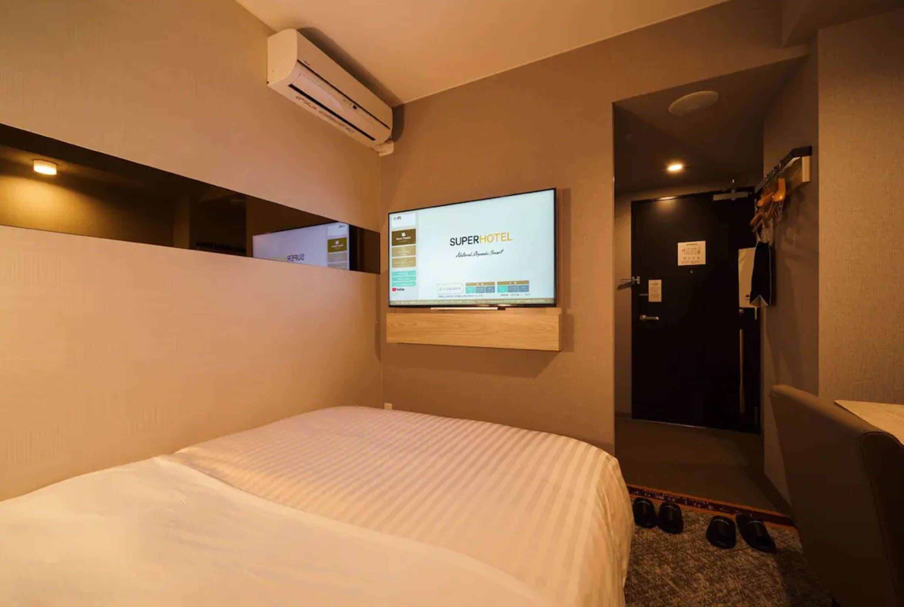 1 bedroom, desk, soundproofing, free wifi