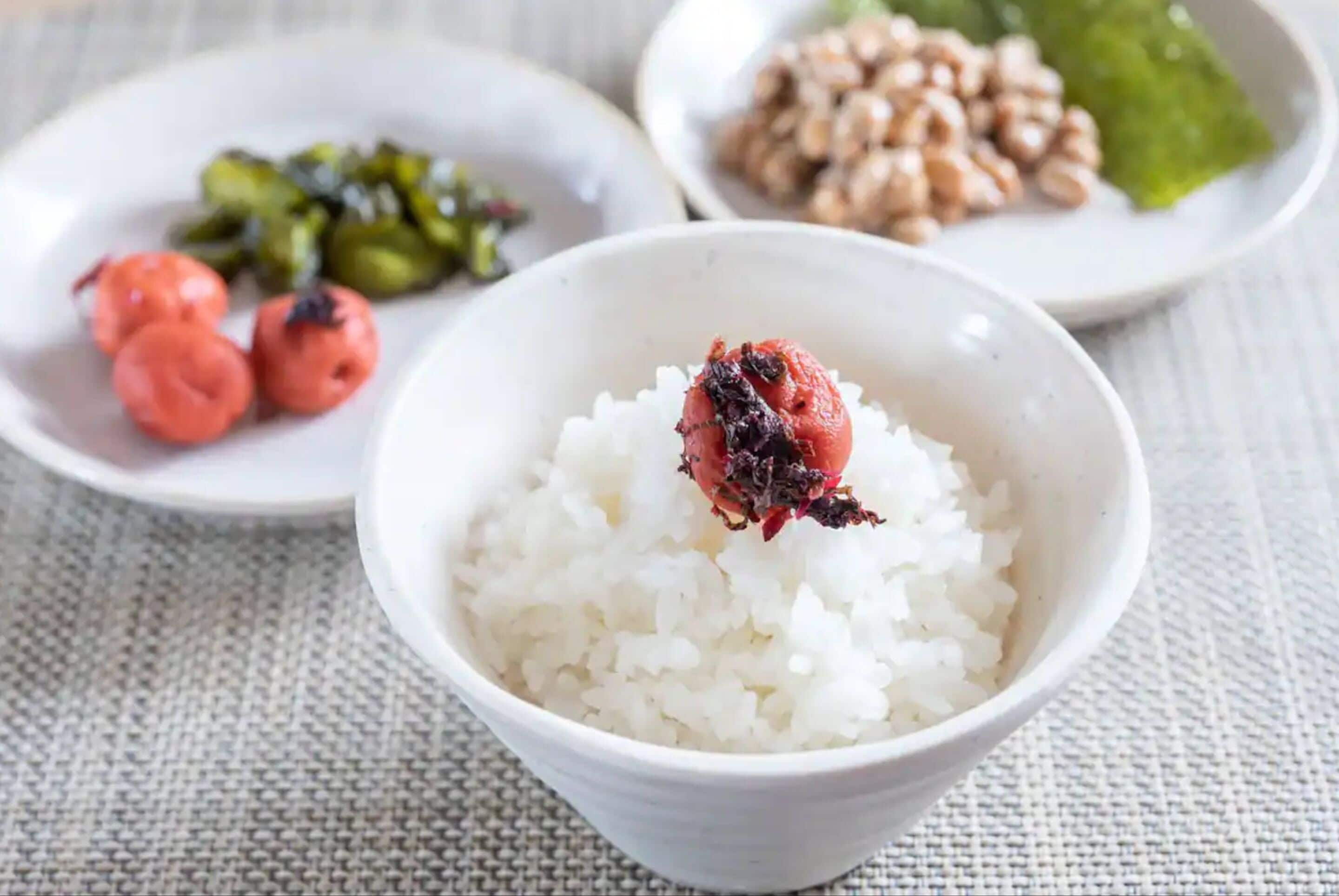 朝食