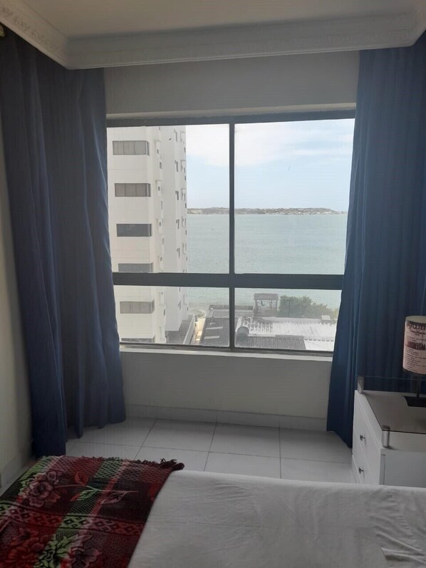3 bedrooms, in-room safe, desk, iron/ironing board