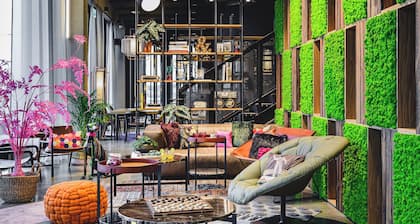 Moxy Poznan Airport