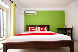 Standard Double Room | Minibar, desk, free WiFi, bed sheets