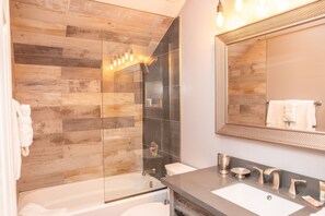 Townhome, 2 Bedrooms | Bathroom | Hair dryer, towels, shampoo - 6 Chamonix Lane 2 Bedroom  Townhouse by RedAwning (Vail)