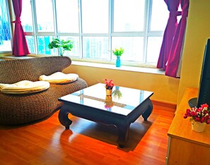 Studio | Living area