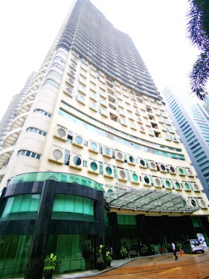 Front of property - Parkview Apartment by Sweet Home (Kuala Lumpur)