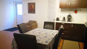 Family Suite | Living area