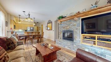 Condo, 2 Bedrooms | Living area | TV