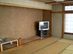 Free WiFi, bed sheets - Nankai Yakusokan (Gotemba)