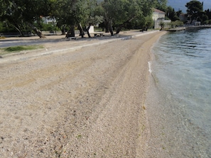 Beach nearby, 2 beach bars