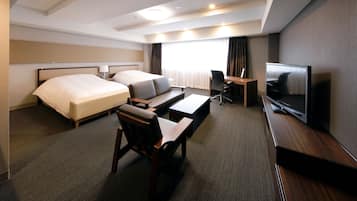 Japanese Western Style Room | In-room safe, desk, iron/ironing board, free WiFi