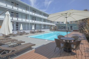 Seasonal outdoor pool - Park Inn By Radisson Melbourne Carlton (Melbourne)