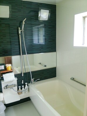 Room for 2-6 Guests | Bathroom | Separate tub and shower, free toiletries, hair dryer, slippers - Yanbaru no Yado (Motobu)