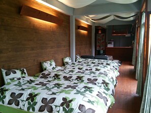 Room for 2-6 Guests | Free WiFi - Yanbaru no Yado (Motobu)