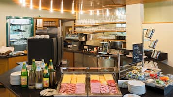 Daily buffet breakfast for a fee