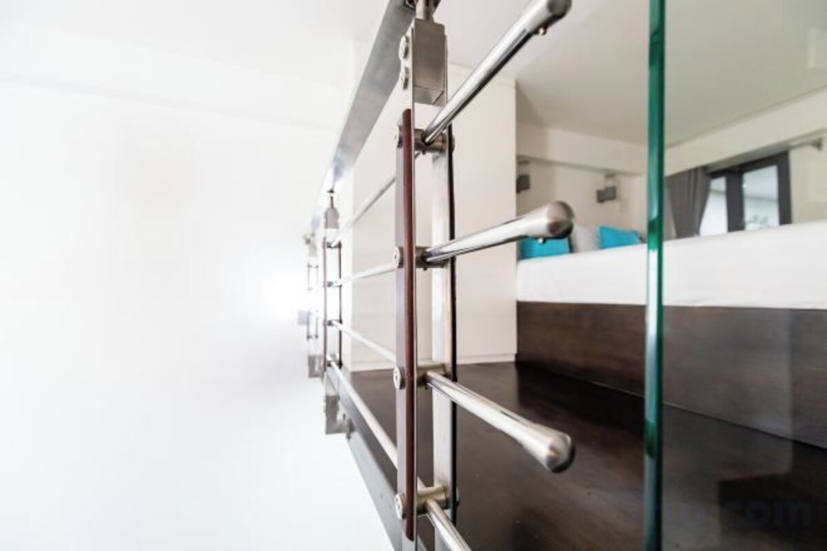 1 bedroom, minibar, desk, laptop workspace