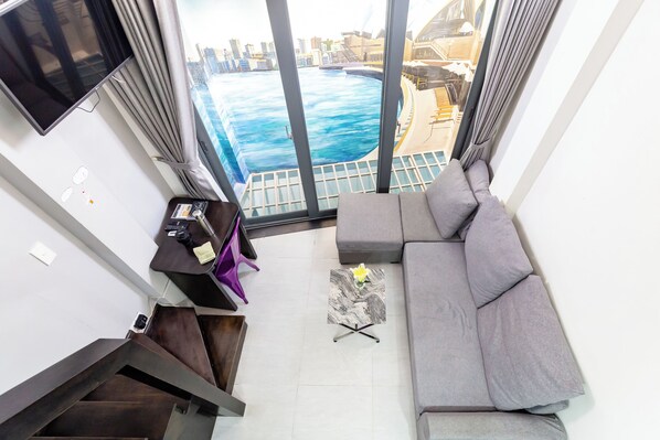 Comfort-Loft | 1 Schlafzimmer, Minibar, individuell dekoriert, individuell eingerichtet