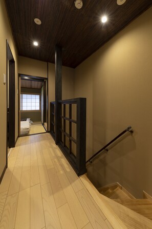 Hallway - Shirakabanoyado-Uchikyuhoji (Osaka)