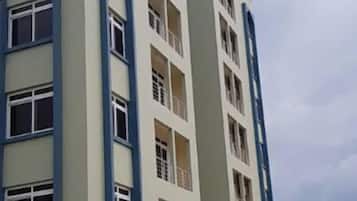 Bãi đậu xe tự phục vụ miễn phí