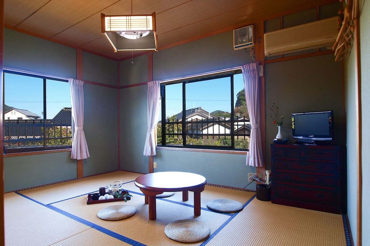 Tradisjonelt rom (Japanese Style, for 6 People)