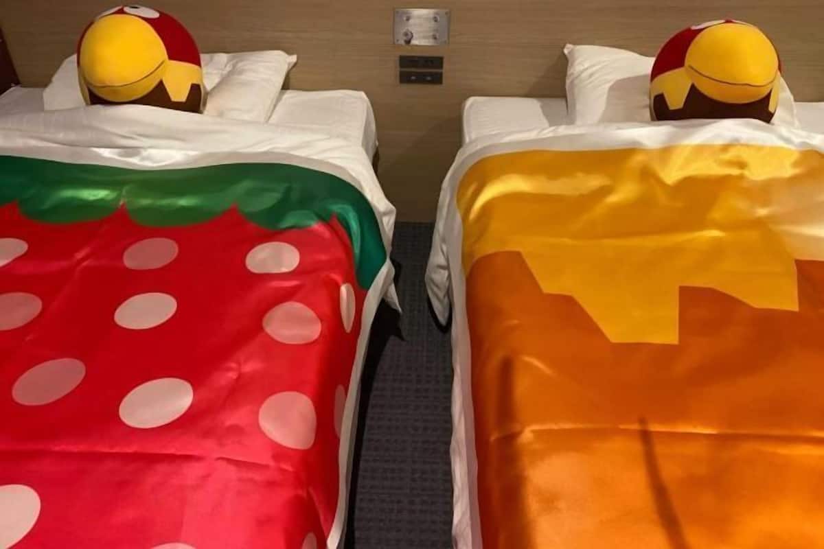 In-room safe, blackout curtains, free WiFi, bed sheets