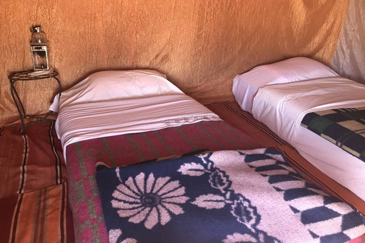 Tenda, 1 Tempat Tidur Double | Wi-Fi gratis, seprai linen, dan dapat diakses tamu berkursi roda