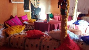 WiFi (free), bed sheets - Nomade Moon - Campsite (M'Hamid El Ghizlane)