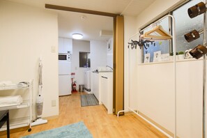 D House | Living area | Flat-screen TV