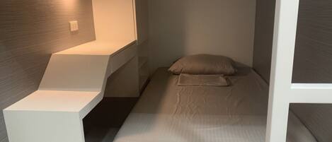 1-bed in a Shared Dormitory, Mixed Dorm