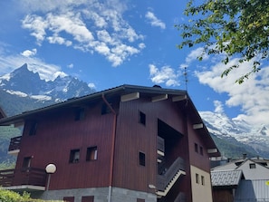 Esterni