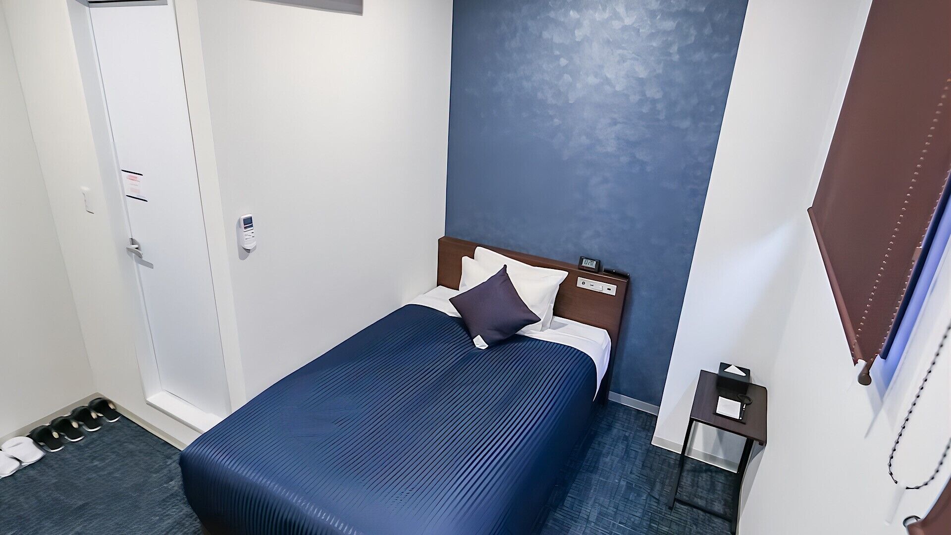 Individually decorated, desk, iron/ironing board, free WiFi