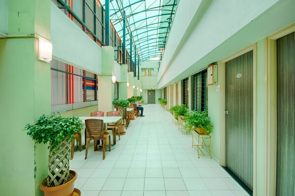 아침 식사 및 저녁 식사 제공, 인도 요리