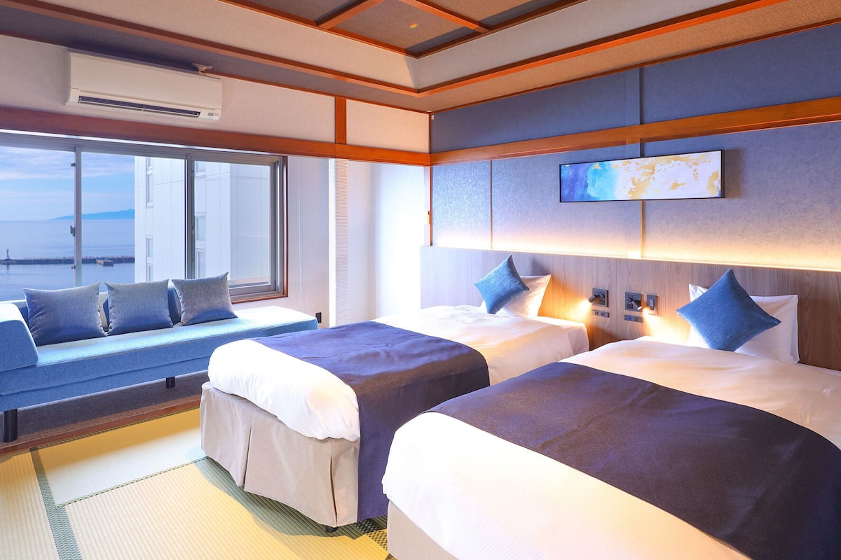 Superior Japanese-Style Twin Beds(City Side) - Shower Only - Non-Smoking | Free WiFi