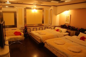 Free WiFi, bed sheets - Hotel First Inn - Adults Only (Chiba)